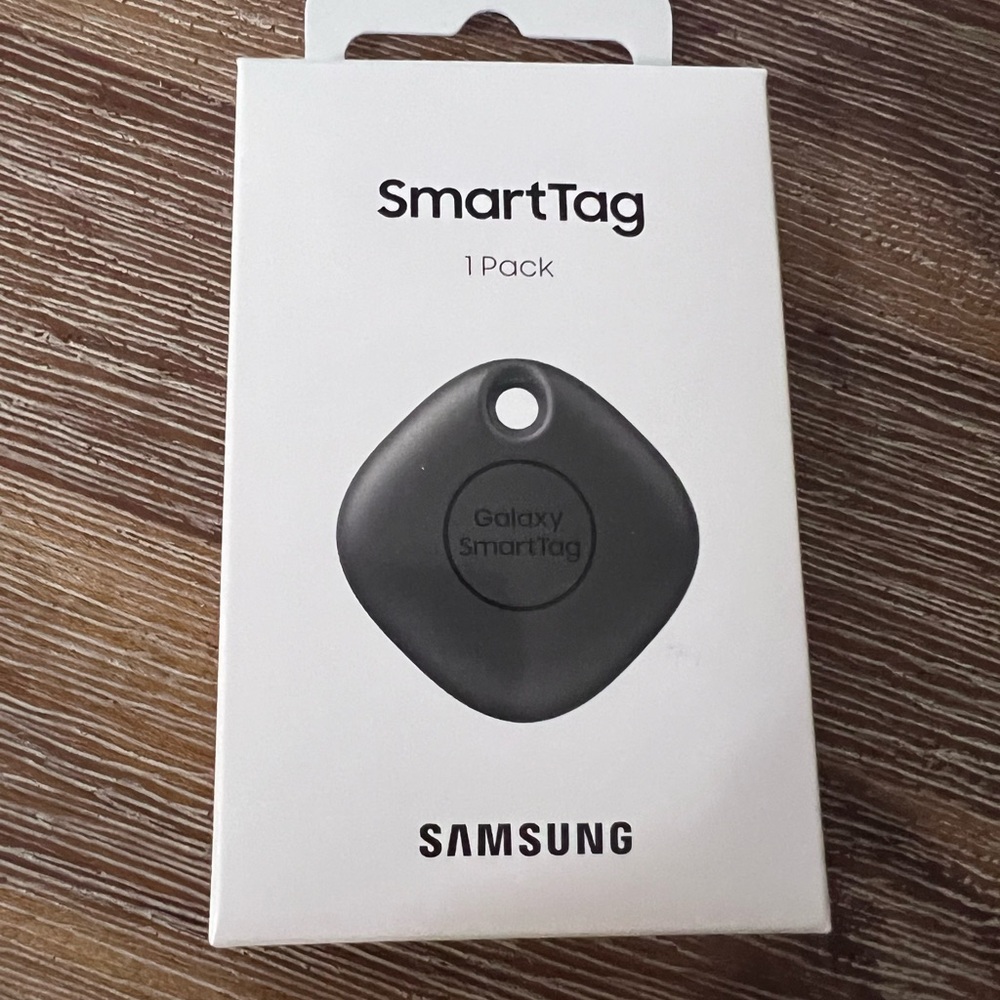 Samsung SmartTag, Brand New